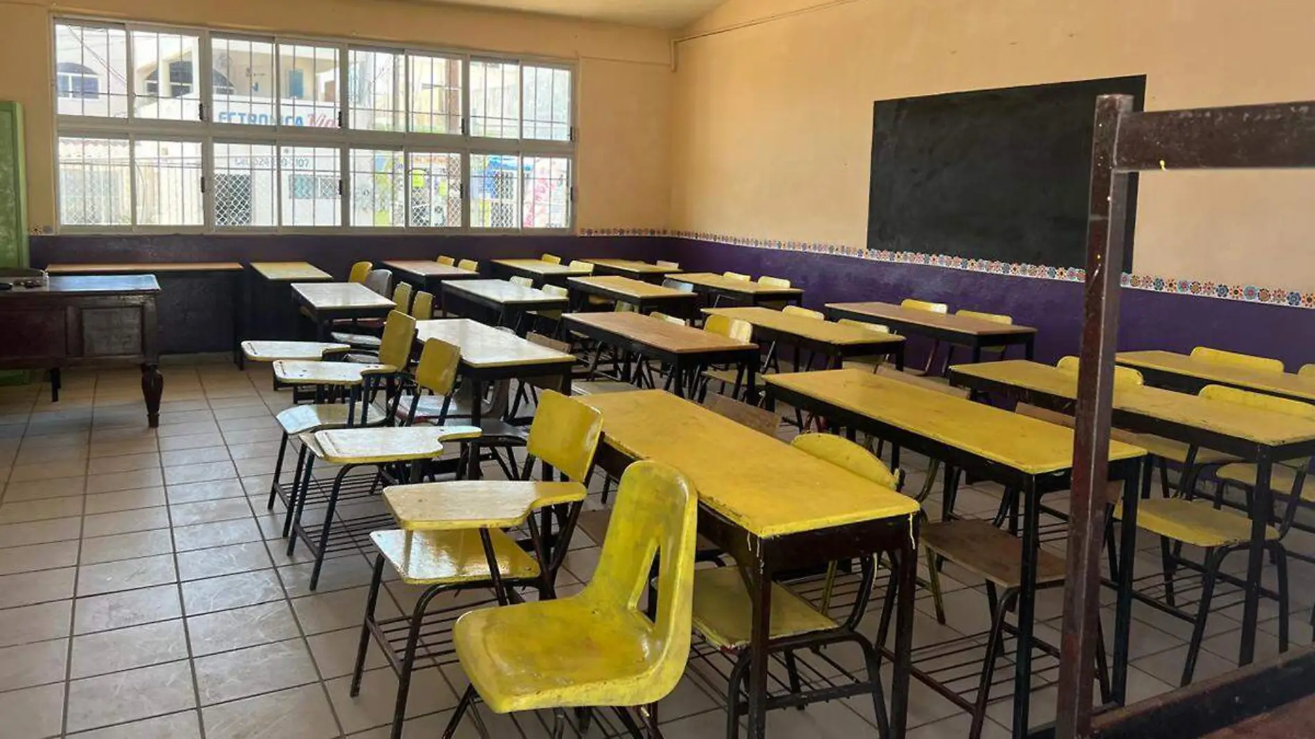 Escuela aula los cabos clases